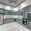 Tủ bếp inox cánh kính mẫu 04